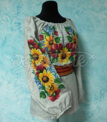 Женская вышиванка на льне "Подсолнухи-Маки"