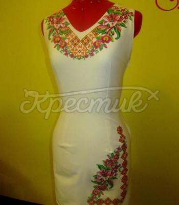 Женское вышитое платье " Розовые лилии" купить