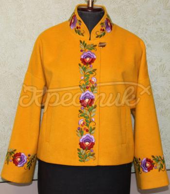 Ручная вышивка на женском кашемировом жакете "Солнце" фото