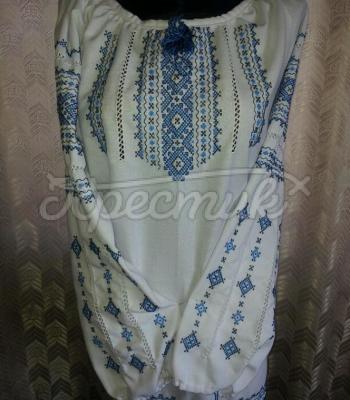 Женская вышиванка "Голубые облака" фото