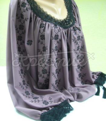 Стильная женская вышитая блузка  фото