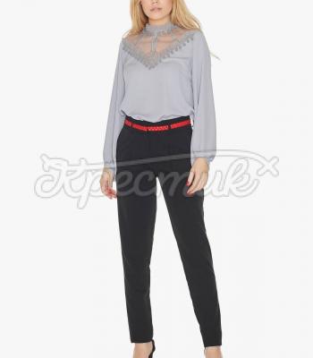  Блуза декорирована тесьмой з бубками фото