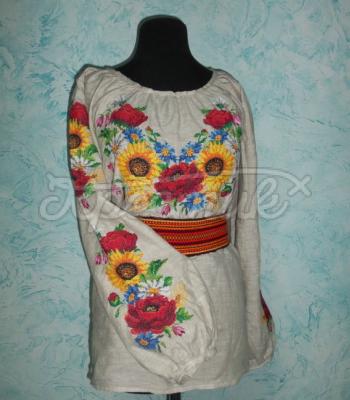 Украинская вышиванка с яркими подсолнухами и маками на льне фото