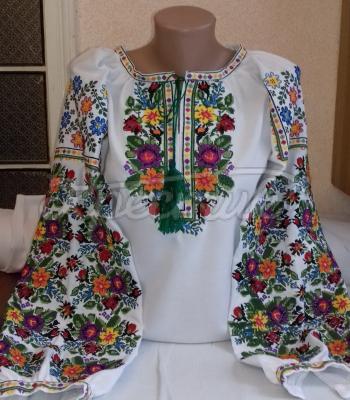 Женская вышиванка "Борщевская идилия" заказать вышиванку