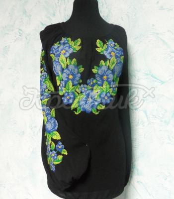 Украинская вышиванка "Синие цветы"