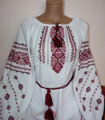 Женская вышиванка "Красная с черным"