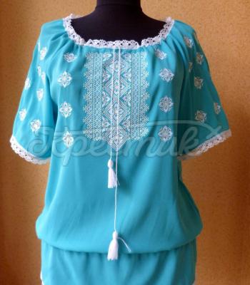 Женская вышиванка на короткий рукав "Море топазов" фото