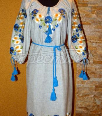 Заказать вышитое женское платье "Ромашки"