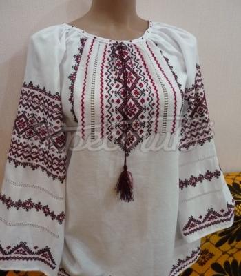 Вышиванка женская нарядная крестиком