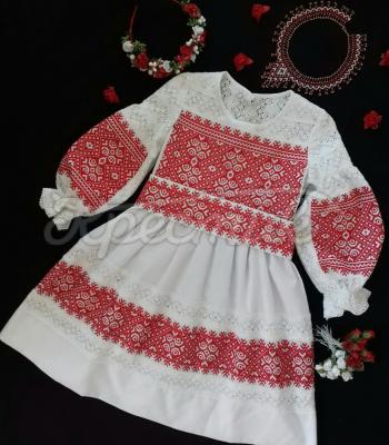 Нарядное платье с вышивкой на девочку "Ария" фото