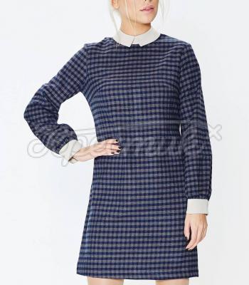 Прямое платье с отложным воротником из шерстяной байки фото