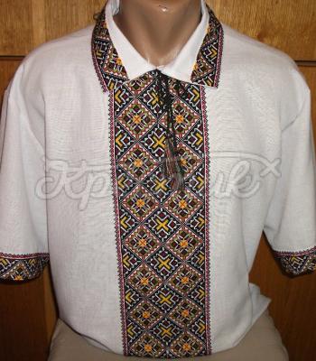 Летняя мужская вышиванка с коротким рукавом