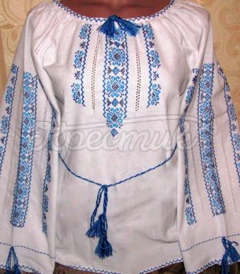 Женская вышиванка "Голубые сварги"