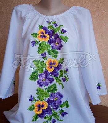 Женская вышиванка цветочная "Анютины глазки" - ручная работа