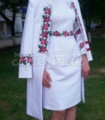 Вышитый костюм платье и тренч Роза купить