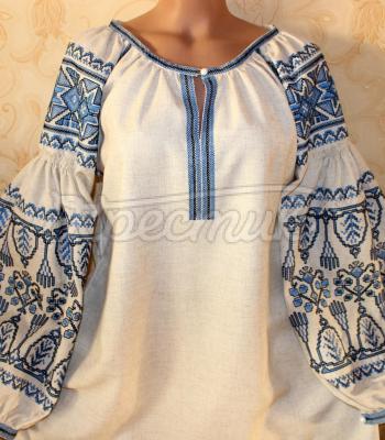 Вышитая женская блузка в бохо стиле фото