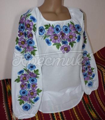 Женская вышиванка гладью "Цветочное счастье" белая