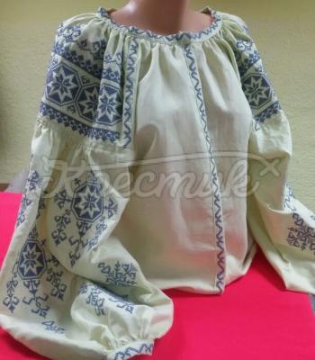 Женская вышиванка светлого лимонного цвета фото