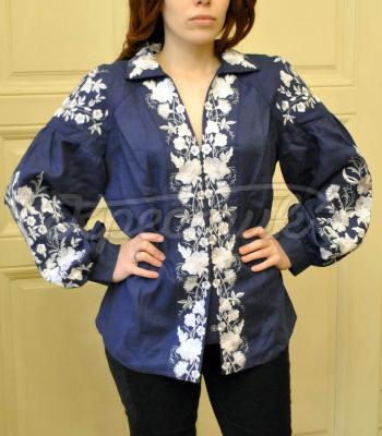 Женская вышиванка на льне "Цветочная гармония" фото