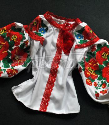 Женская вышиванка с кружевом "Кармелия" фото Крестик