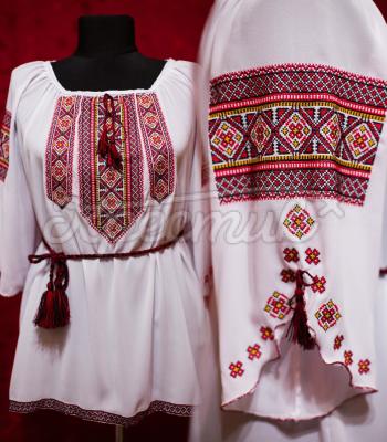 Женская вышиванка "Цветочный ромб" фото Крестик Киев