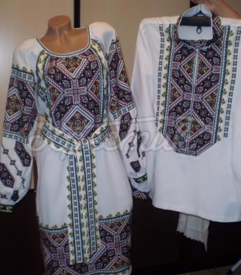 Парные вышиванки ручной работы фото