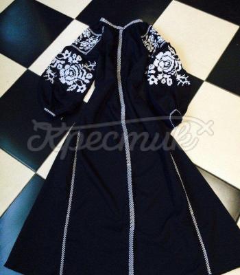 Женское платье бохо на черном домотканном полотне  "Царица" фото