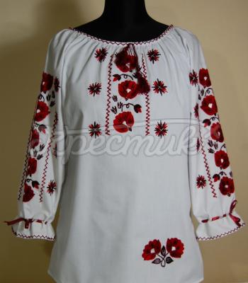 Женская вышиванка "Нежные маки"